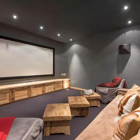 3 Bedroom Chalet Steern * Verbier