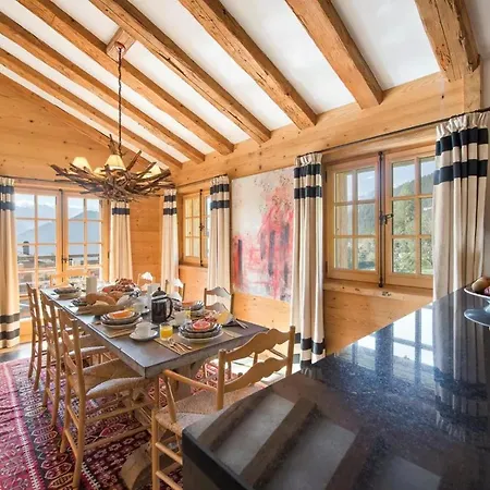 3 Bedroom Chalet Steern Hébergement de vacances Verbier